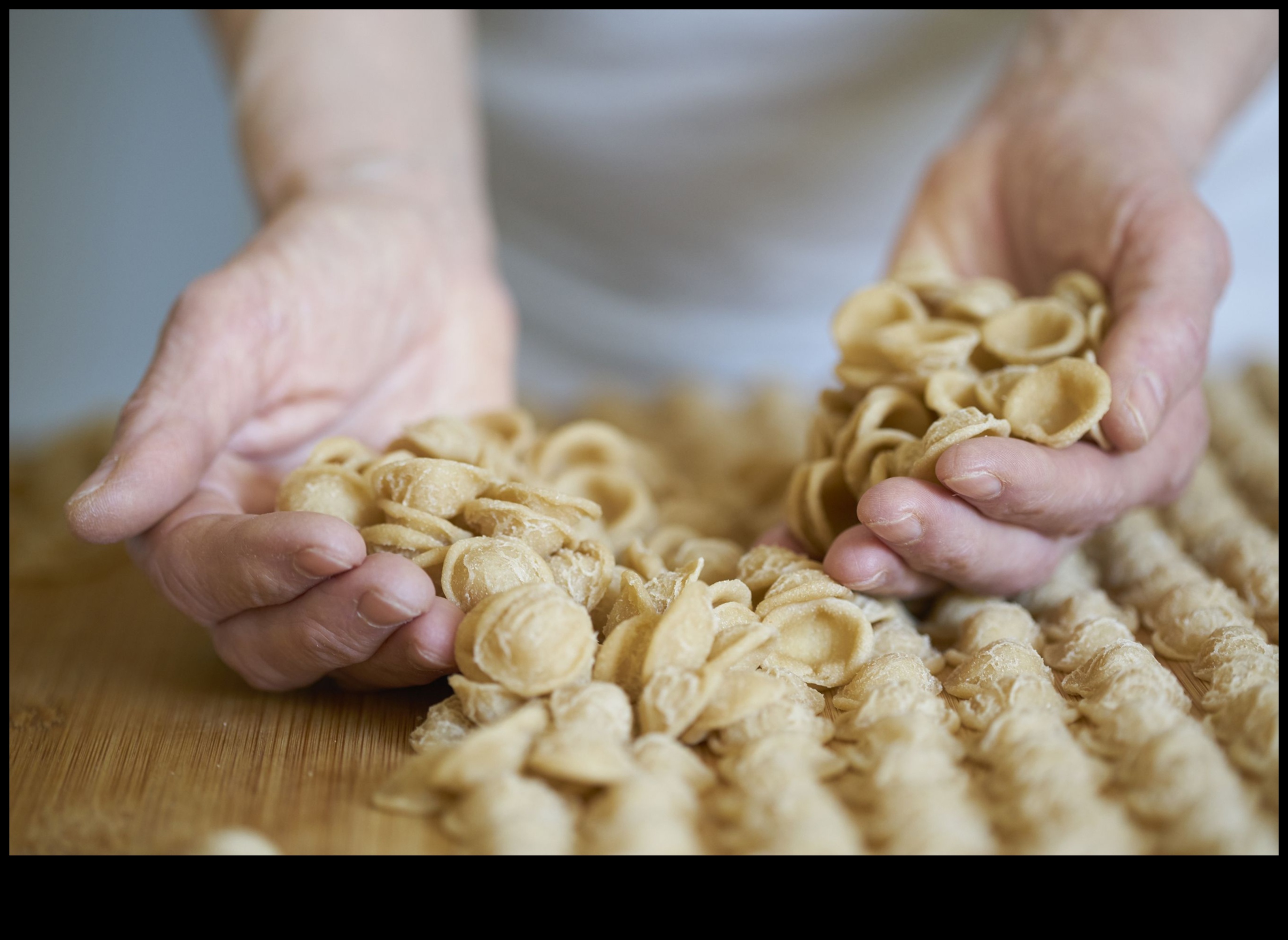 Pašmāju kulinārijas piedzīvojumi: gatavošana jūsu virtuvē